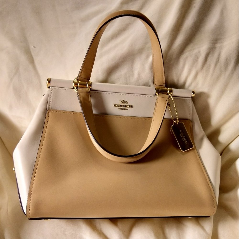 Coach Grace Handbag in Colourblock Chalk & Tan ✨NWT✨